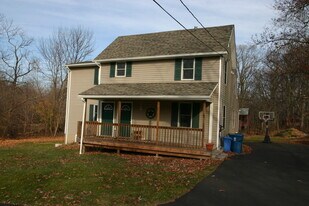 164 Old Croton Rd in Flemington, NJ - Building Photo