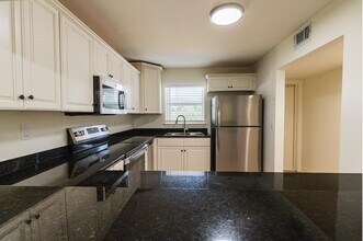 5458 Via Delray Blvd in Delray Beach, FL - Building Photo - Building Photo