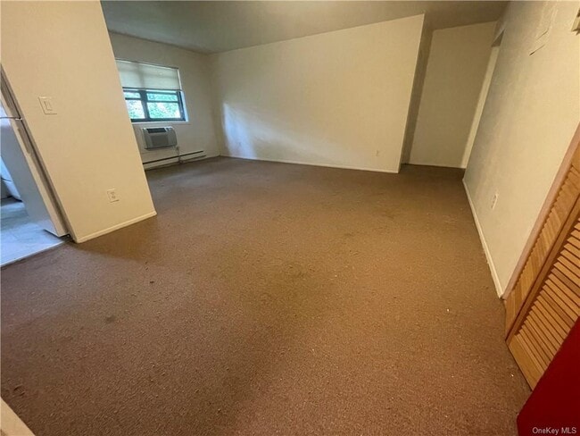 51 Fieldstone Dr in Hartsdale, NY - Building Photo - Building Photo