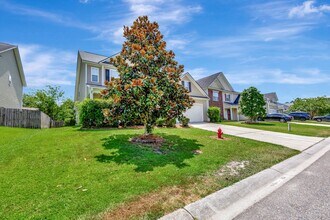 416 Green Park Ln in Goose Creek, SC - Building Photo - Building Photo