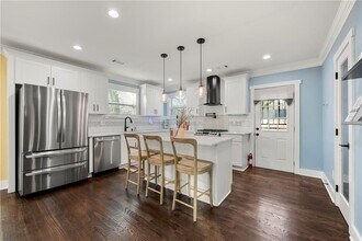 1571 Belmont Ave SW in Atlanta, GA - Foto de edificio - Building Photo