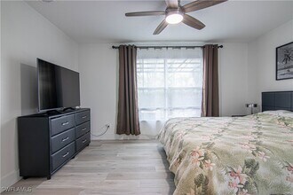 1913 SE 15th Pl in Cape Coral, FL - Building Photo - Building Photo