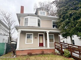 1825 E Oak St in New Albany, IN - Building Photo