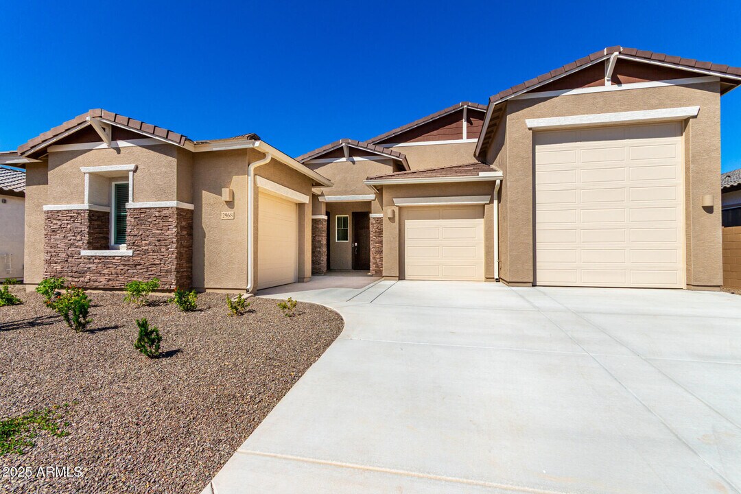 2968 E Lucky Horseshoe Ln in San Tan Valley, AZ - Building Photo