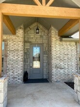 604 NW Newgate Dr in Lawton, OK - Building Photo - Building Photo