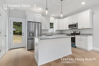 21 Banner Dr in Dover, NH - Building Photo - Building Photo