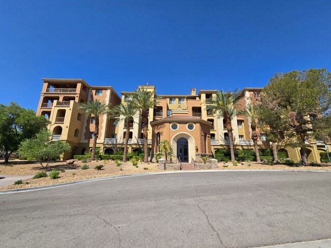 20 Via Mantova in Henderson, NV - Building Photo - Building Photo