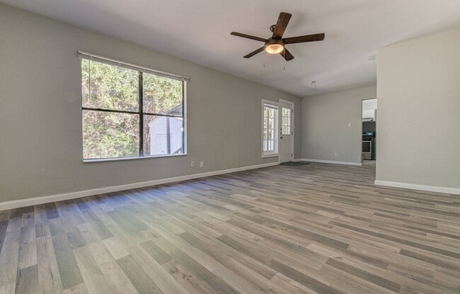 3301 Dalton St in Austin, TX - Building Photo - Building Photo