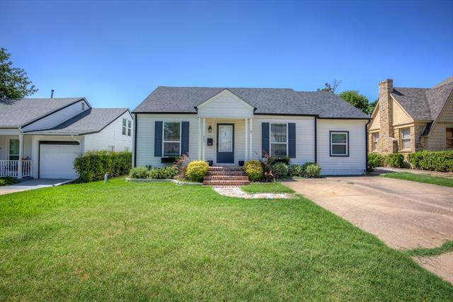 property at 3565 W 5th St