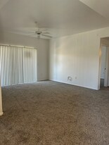 13700 N Fountain Hills Blvd in Fountain Hills, AZ - Building Photo