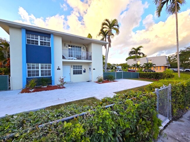 9100 SW 95th Ave in Miami, FL - Building Photo - Building Photo