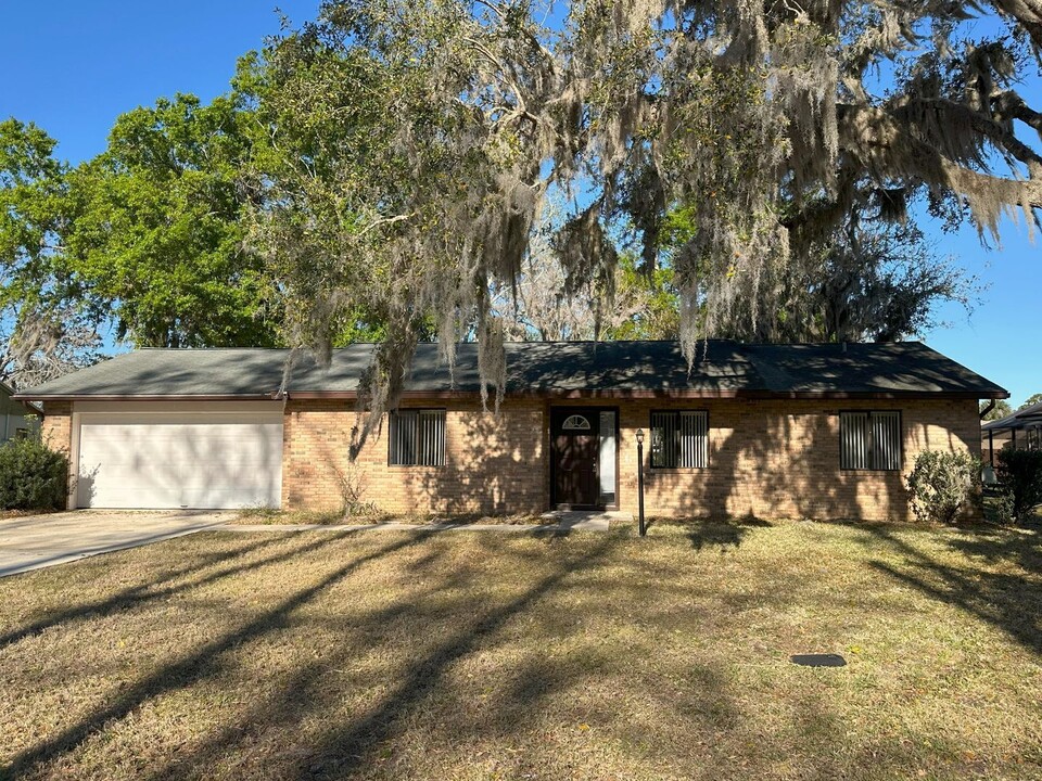 125 Blare Dr in Palm Coast, FL - Building Photo