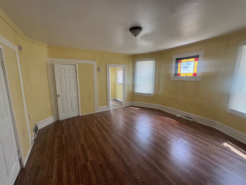 3524 W 52nd St in Cleveland, OH - Building Photo