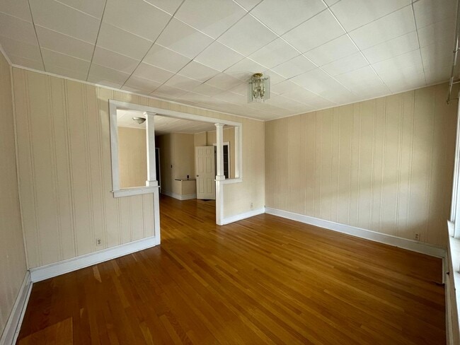 222 Cleveland Ave in Waynesboro, PA - Building Photo - Building Photo