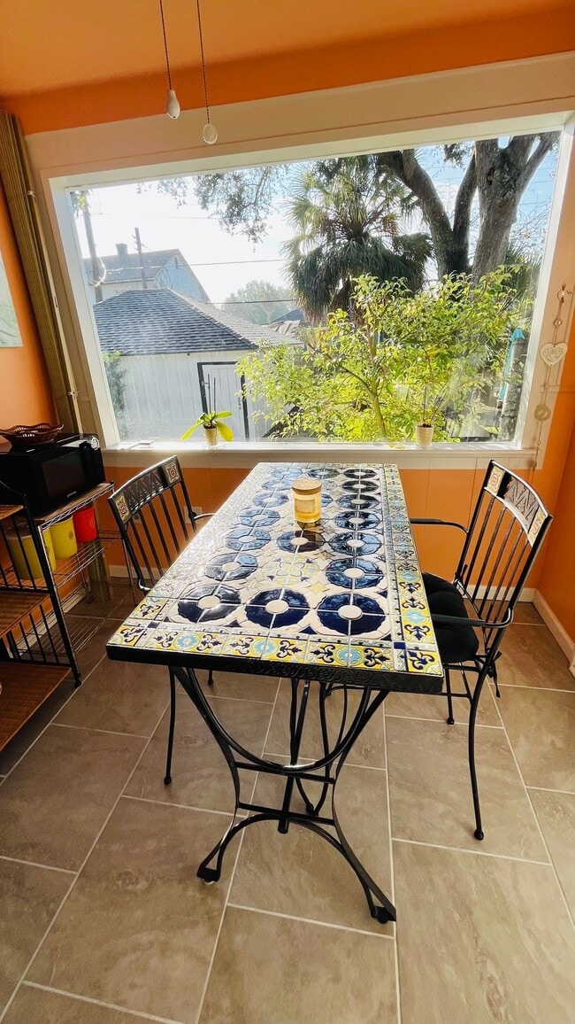 4623 Avenue N 1/2 Rear