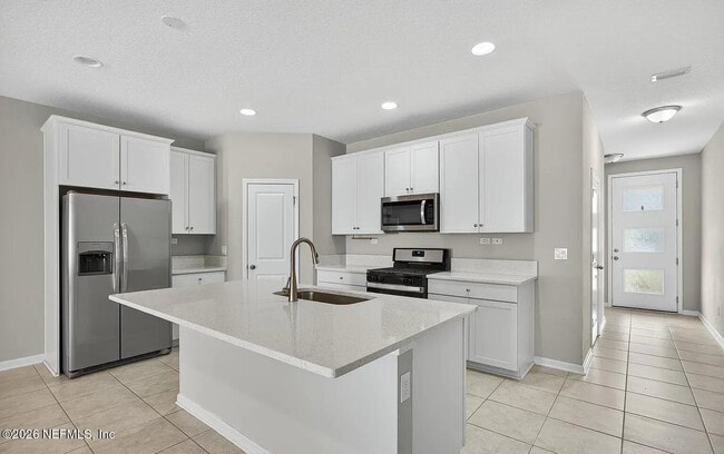 property at 11233 Minnetta Ct