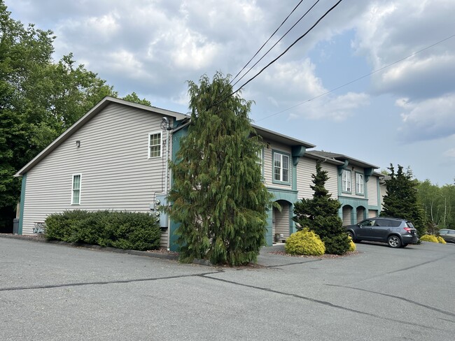 property at 67 Tiara Ct