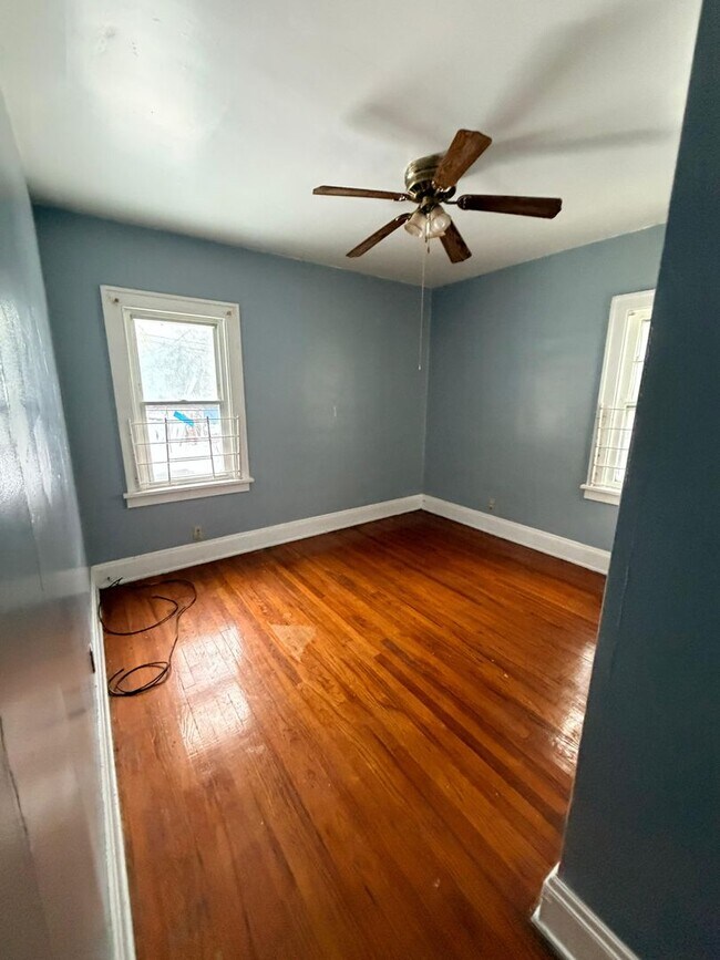 9426 Dickens Ave in Cleveland, OH - Building Photo - Building Photo