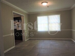 8601 Thorncliff Fairway, Unit 2 in Memphis, TN - Building Photo - Building Photo