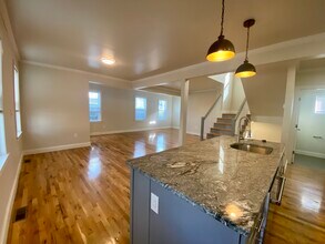 96 Willis Ave, Unit 94 Willis Ave in Medford, MA - Building Photo - Building Photo