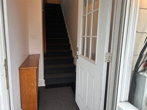 140 12th Ave, Unit 2 in Sea Cliff, NY - Building Photo - Building Photo