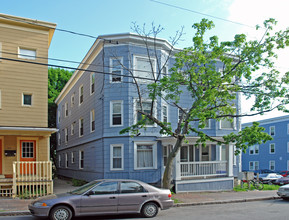 131 Sherman St in Portland, ME - Building Photo - Building Photo