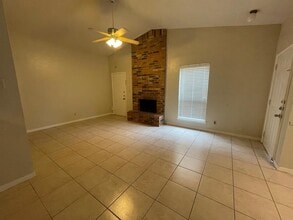1411 Waterloo Tr in Austin, TX - Building Photo - Building Photo