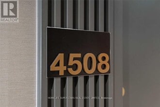5 Buttermill Ave. in Vaughan, ON - Building Photo - Building Photo