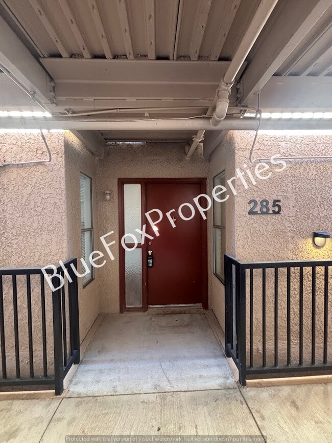 property at 2601 W Broadway Blvd