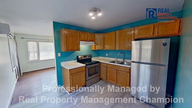 2235 Hines Farm Rd in Jacksonville, NC - Building Photo - Building Photo