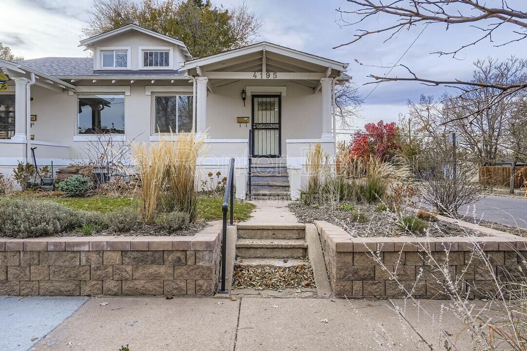 4195 Zenobia St in Denver, CO - Building Photo