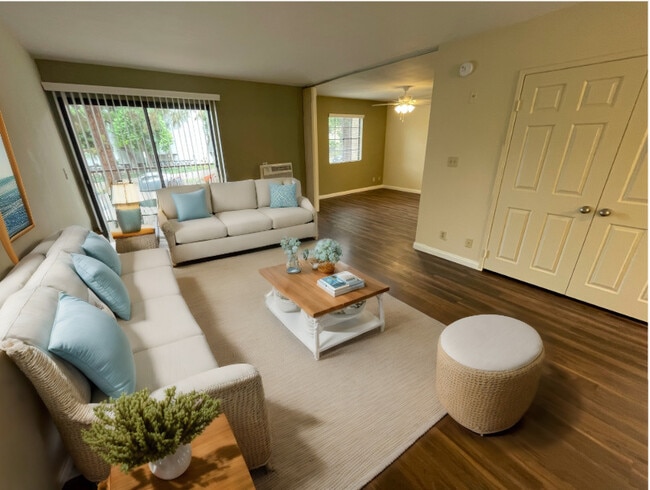 300 East Tujunga