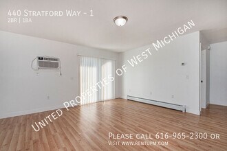 440 Stratford Way in Holland, MI - Building Photo - Building Photo
