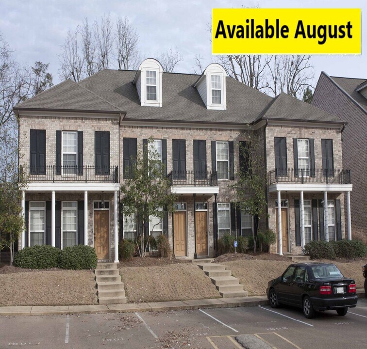 2206 Anderson Rd in Oxford, MS - Building Photo