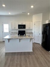 6701 SW Dignity Ave in Bentonville, AR - Building Photo - Building Photo