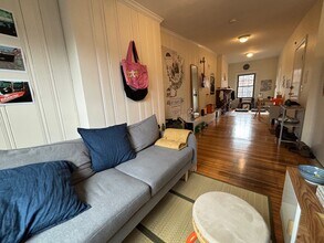 43 S Russell St, Unit 4 in Boston, MA - Building Photo - Building Photo