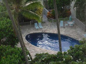 6770 Hawaii Kai Dr, Unit 607 in Honolulu, HI - Building Photo - Building Photo