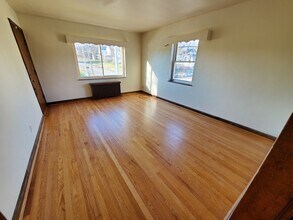 3358 boudinot ave, Unit 4 in Cincinnati, OH - Building Photo - Building Photo