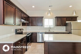 2000 N 36th St in Phoenix, AZ - Building Photo - Building Photo