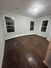 451 Alden St in Orange, NJ - Building Photo - Building Photo