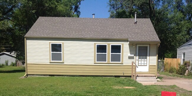 property at 1545 N Piatt Ave