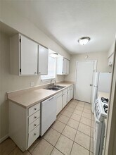 2400 5th St in Bay City, TX - Building Photo - Building Photo