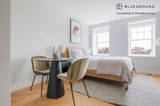 12 Commonwealth Ave in Boston, MA - Building Photo - Building Photo