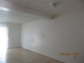 291 Flower Ln in Kissimmee, FL - Building Photo - Building Photo