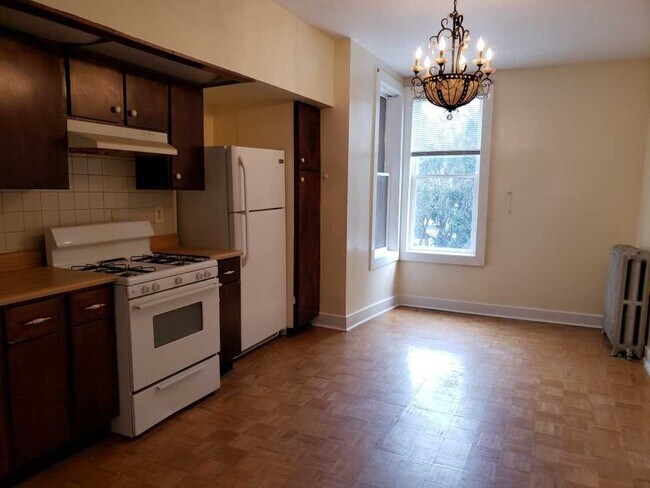 6 Eastman Terrace-Unit -3 in Poughkeepsie, NY - Building Photo - Building Photo