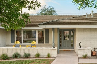 5952 E Calle Tuberia in Phoenix, AZ - Building Photo - Building Photo