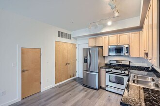 3220 Foundry Pl in Boulder, CO - Foto de edificio - Building Photo