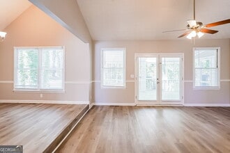 301 Sandhurst Way SW in Marietta, GA - Building Photo - Building Photo