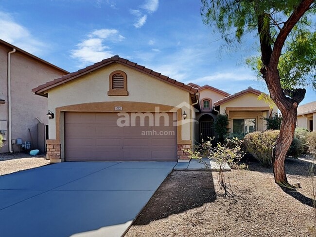 property at 10121 W Luxton Ln