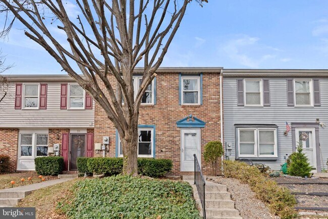 property at 22 Shelldrake Ct